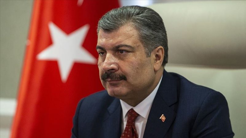 Sağlık Bakanı Fahrettin Koca, İran merkezli depremin Van'daki bilançosu hakkında