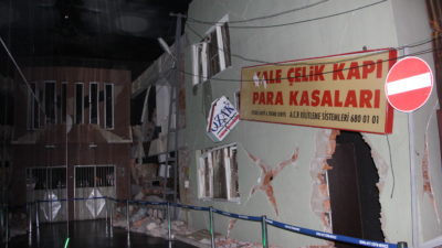 AFAD Müdürü açıkladı… Depremden kurtulmanın formülleri…