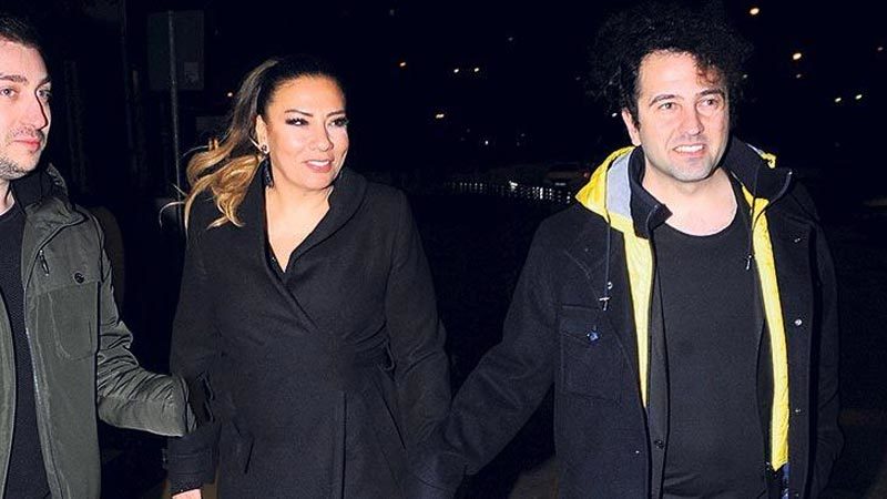 Işın Karaca, sevgilisi Can Yapıcıoğlu'yla ilk kez el ele görüntülendi.