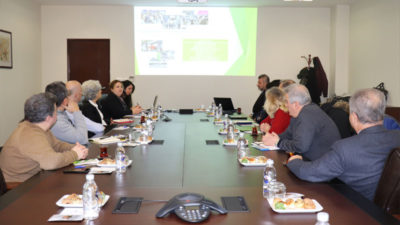 Büyük düşün küçük başla