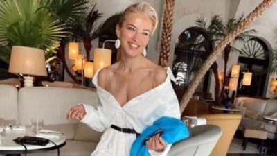 Burcu Esmersoy’dan bornozlu paylaşım