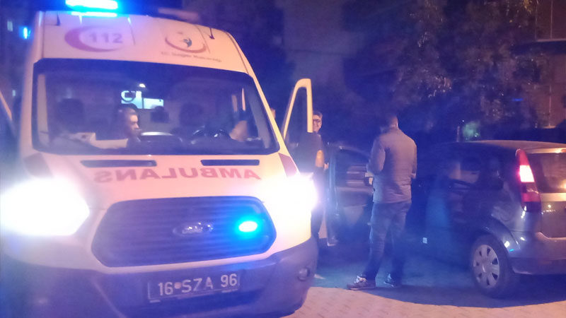 Alkollü sürücü zor anlar yaşattı Bursa'nın Mustafakemalpaşa ilçesinde alkollü sürücü emniyet ve sağlık ekiplerine zor
