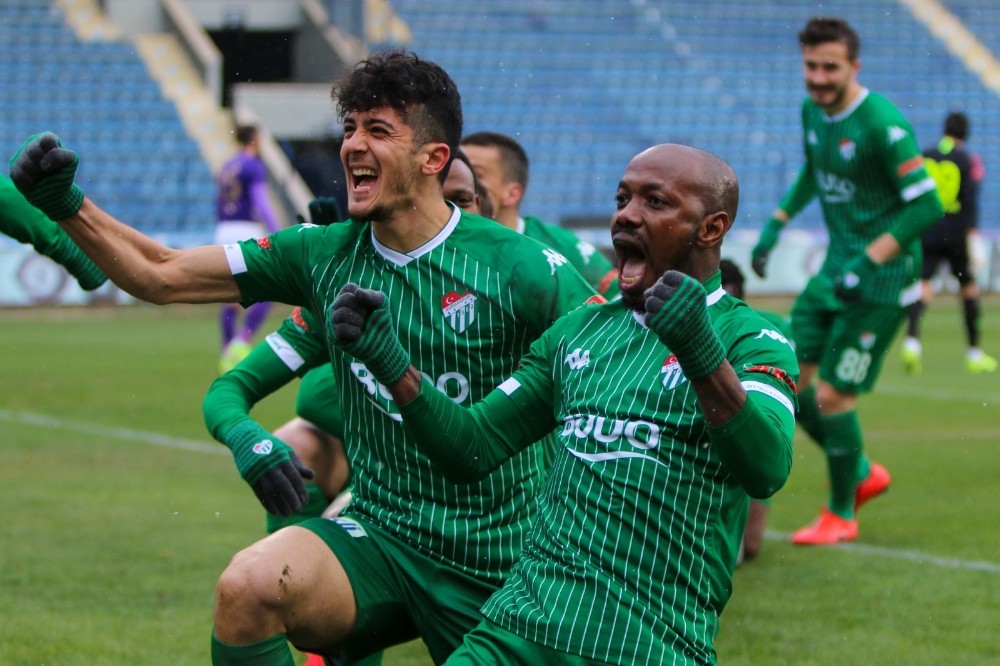 Başkent’te ilklerin maçı… Bursaspor…