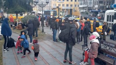 Mülteciler Avrupa’ya gitmek için harekete geçti