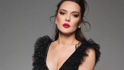 ‘Mültecilere Avrupa’nın kapıları açıldı’ haberine Demet Akalın’dan olay yorum