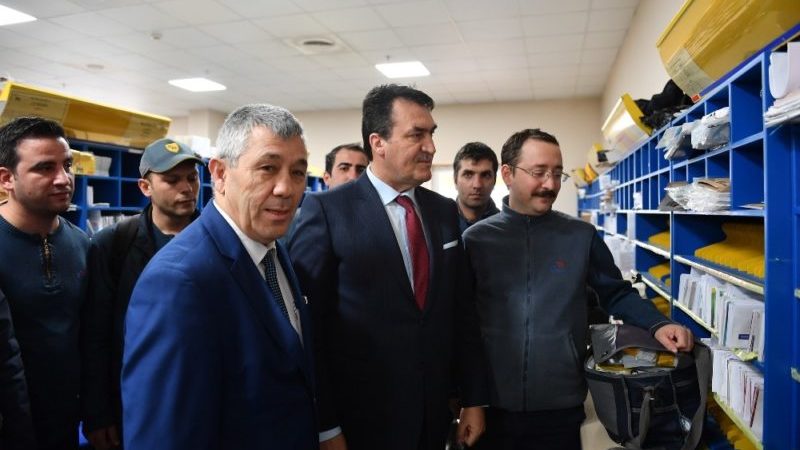 Dündar’dan PTT Bursa Başmüdürlüğü’ne ziyaret