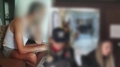 Hem erkek hem kadın olarak konuştu! Film gibi…