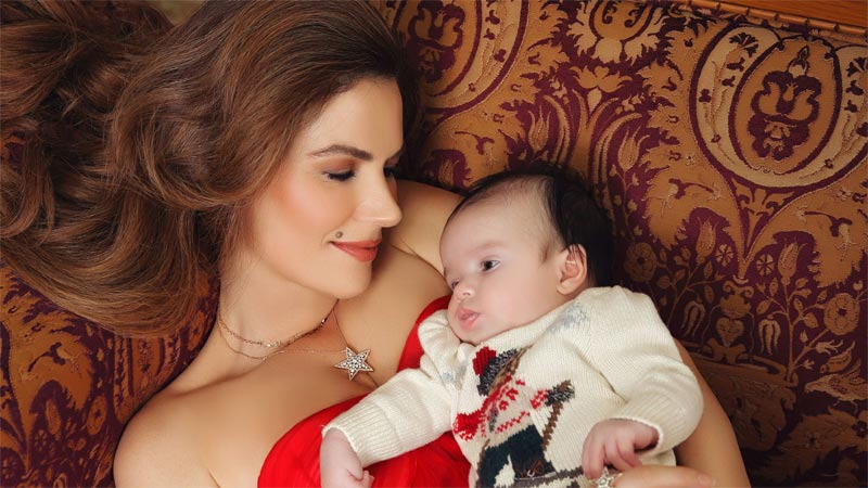 Kızıyla podyuma çıkacak