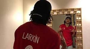 Dün kadroya girdi bugün çıkarıldı…