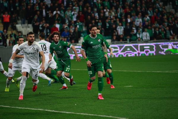 Yine olmadı… Bursaspor bu fırsatı da kaçırdı…