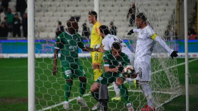 Bursaspor fırsat tepti… Zirve yarışı kızıştı…