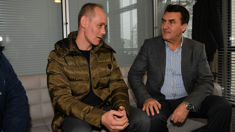 Dündar, kayıp Ömer’e sahip çıktı