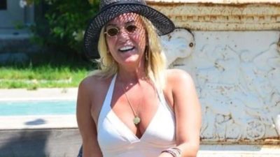 Bomba yatak itirafı! Ünlü futbolcuya ‘ama evlisin’ şarkısını gönderdi