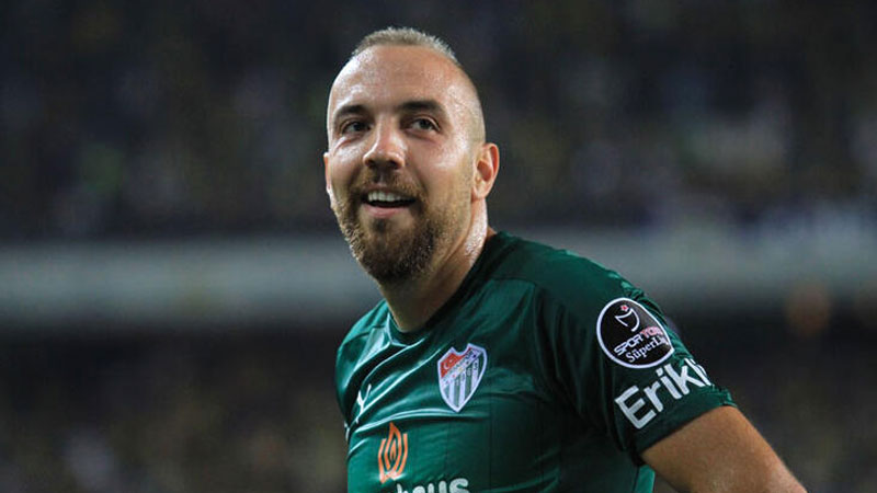 Acun açıkladı: Eski Bursasporlu futbolcu Survivor kadrosunda