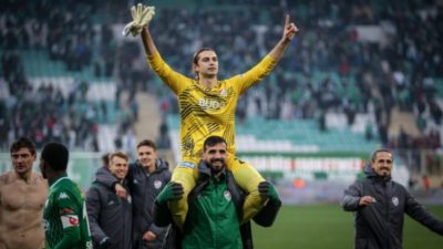 1 milyon 100 bin lira tutarındaki alacağı ödenmediği gerekçesiyle Bursaspor