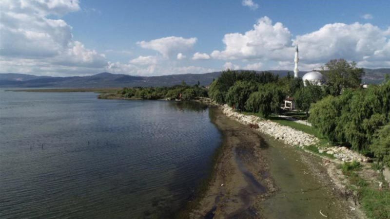 Mahkemeden İznik Gölü’nü kurtaran karar Devlet Su İşleri tarafından Bursa'nın Orhangazi İlçesi Sölöz Mahallesi yakınında