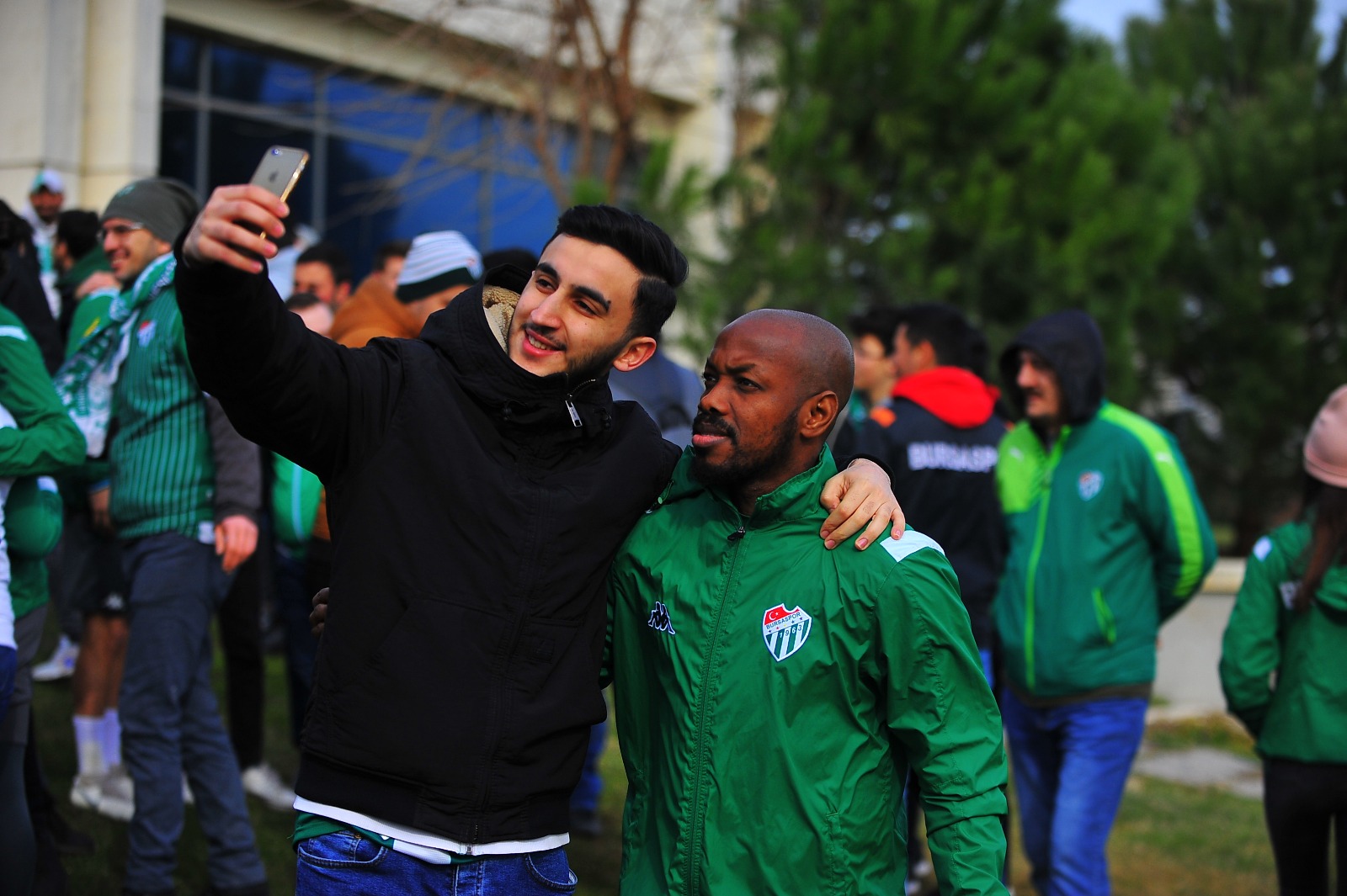 Sevgililer buluştu… Bursaspor idmanında…