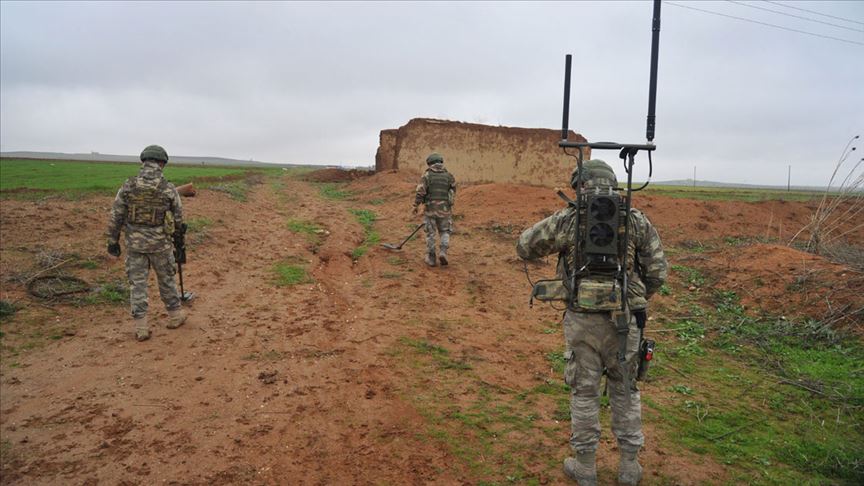 MSB: Barış Pınarı Bölgesi’nde bugüne kadar 1720 EYP ve 903 mayın etkisiz hale getirildi