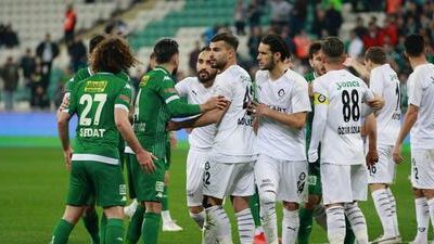 Hata olur ama bu kadarına pes!