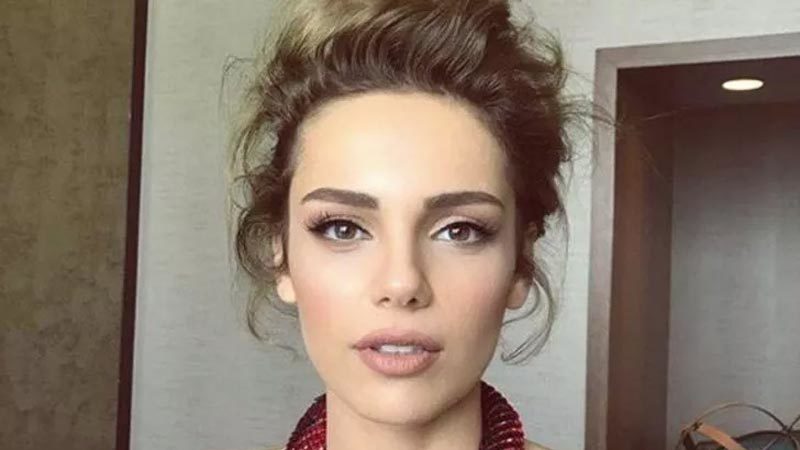 Marmara Üniversitesi Güzel Sanatlar Fakültesi Seramik Bölümü mezunu olan Yağmur