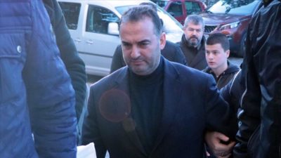 Belediye başkan yardımcısı zimmetten tutuklandı