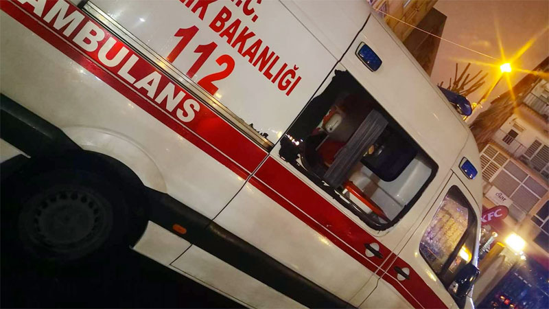 Koronavirüs vakasına giden 112 ekibi dehşeti yaşadı