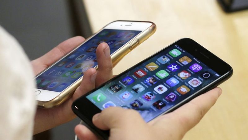 Apple’dan eski iPhone sahiplerine 25 dolar Eski telefon modellerini kasıtlı olarak yavaşlattığı iddiası üzerine açılan davada