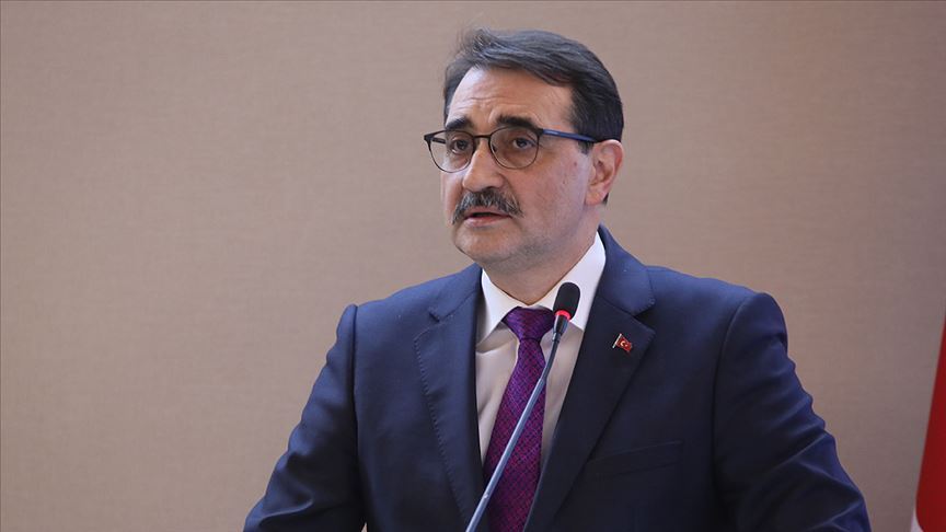 Bakanı Dönmez: Bor katkılı el dezenfektanının seri üretimine başlıyoruz