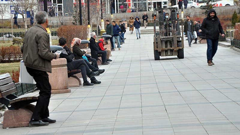 Akılalmaz! Son ana kadar oturdular…