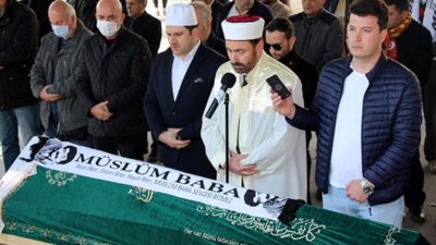 Müslüm Gürses’in hayat arkadaşı Muhterem Nur son yolculuğuna uğurlandı