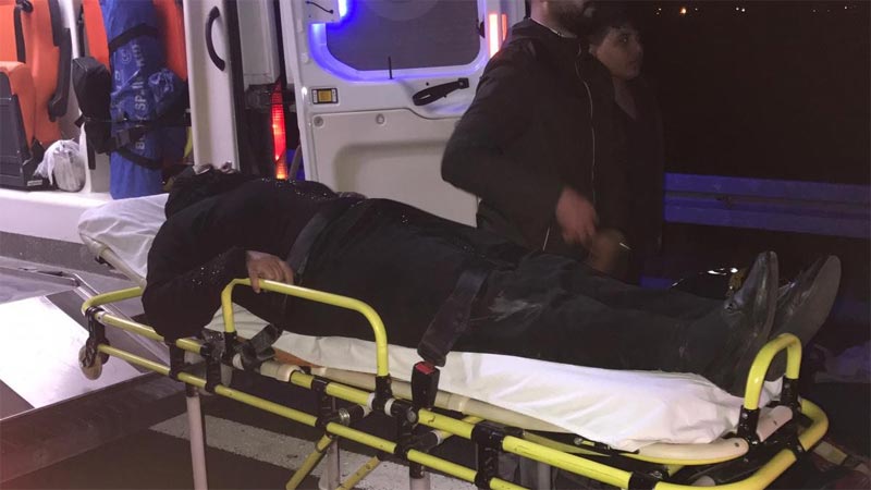 Kaçak göçmen taşıyan ticari minibüs kaza yaptı: 5’i ağır 21 yaralı Kaçak göçmen taşıyan ticari minibüs kaza yaptı: 5’i ağır 21 yaralı