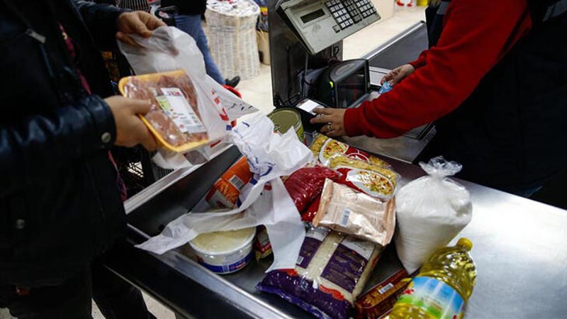 Corona virüs endişesi tek kullanımlık plastiklere talebi artırdı Corona virüs endişesi tek kullanımlık plastiklere talebi artırdı