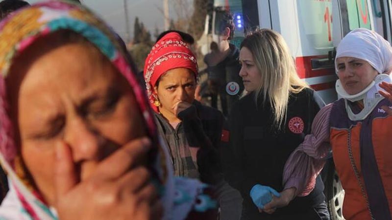 D -100’de feci kaza! 4 araç birbirine girdi