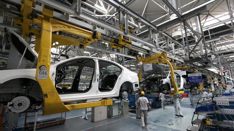 Çin’de bantlar dönmeye başlıyor Çin’de bantlar dönmeye başlıyor