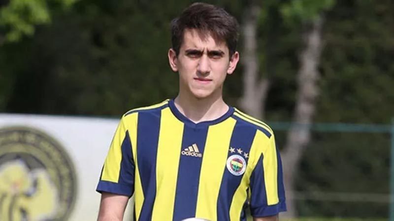 Fenerbahçe'nin 16 yaşındaki genç yıldız adayına hem Manchester United hem