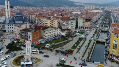 Gemlik’te toplanma alanları yenilendi