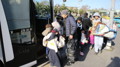 Düzensiz göçmenlerin Edirne’ye akını sürüyor