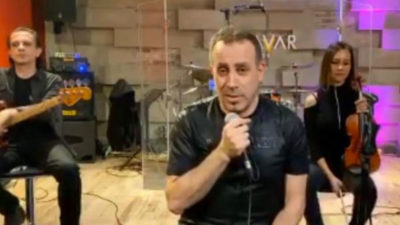 Haluk Levent’ten online konser! 700 bin kişi izledi…