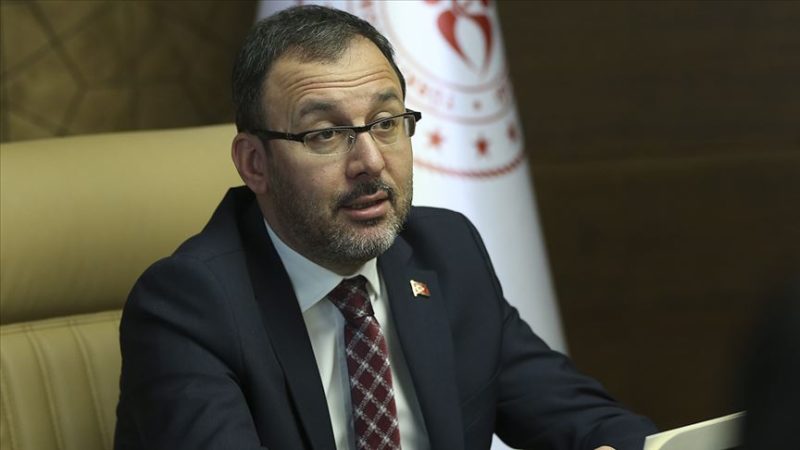 Gençlik ve Spor Bakanı Kasapoğlu spor camiası olarak koronavirüs önlemlerini