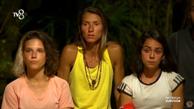 Survivor’da acil durum konseyi… Gözyaşlarını tutamadılar… Survivor’da acil durum konseyi… Gözyaşlarını tutamadılar…