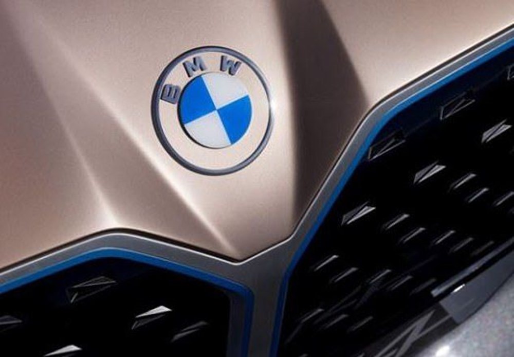 İşte BMW’nin yeni logosu