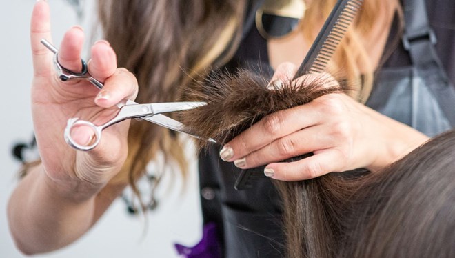 BERBER VE KUAFÖRLER BUGÜN KAPANIYOR…