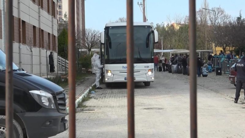 Yeni tip koronavirüs (Kovid-19) tedbirleri kapsamında Katar'dan Bursa'ya getirilen 63
