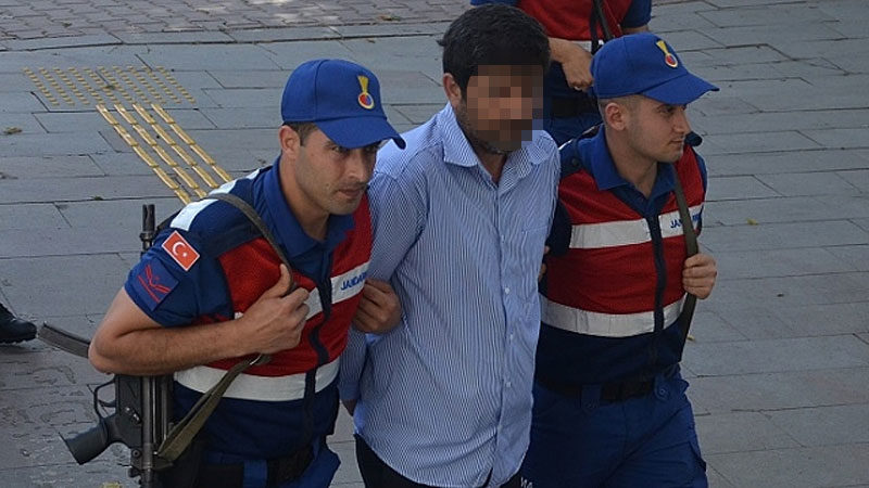 Bursa’daki aile katliamında karar çıktı Bursa'nın Mudanya ilçesinde, babası, eşi ve iki çocuğunu öldürdüğü gerekçesiyle