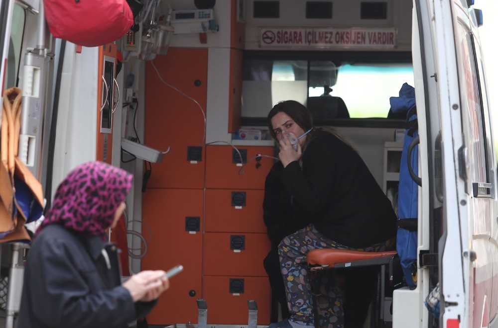 Bursa’da yangın: 2 kişi dumandan etkilendi