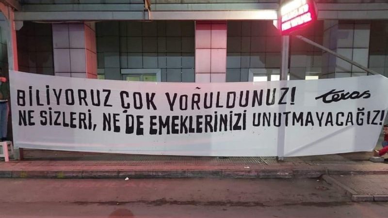 Bursaspor taraftarlarından sağlık çalışanlarına destek