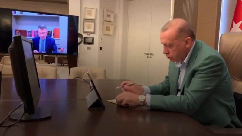 Cumhurbaşkanı Erdoğan, "Tüm kurum ve kuruluşlarımızın çalışmalarını yakından takip ediyor,