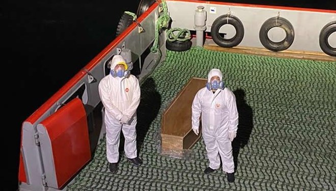 Gemi kaptanı koronavirüsten öldü! Gemi karantinaya alındı