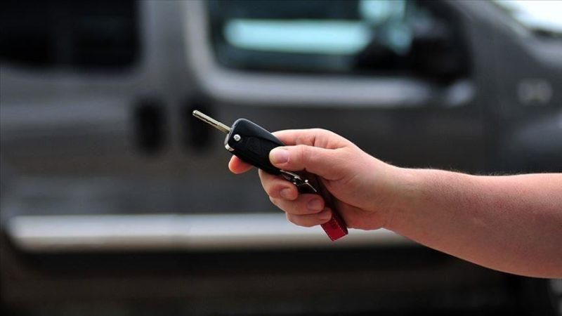 Ticaret Bakanlığı, ikinci el araç alım satımı yapan firmalar için
