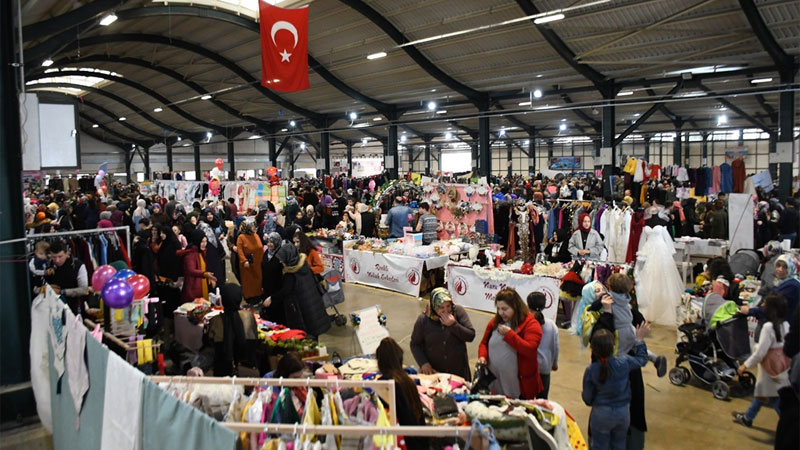 İnegöllüler yaşam ve alışveriş fuarına akın etti